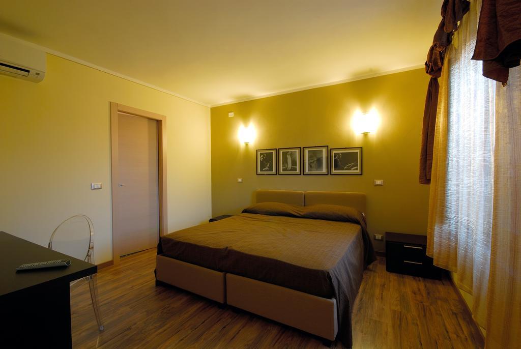 Affittacamere Il Persicone Cornaleto Quarto foto